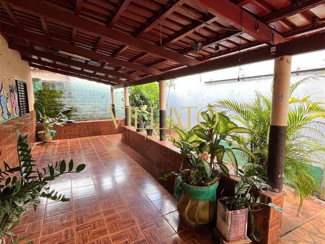 Casa para Venda em Goianira - 2