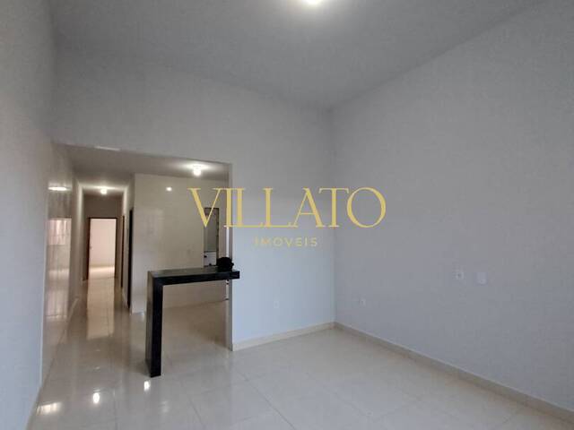 Casa para Venda em Goiânia - 4