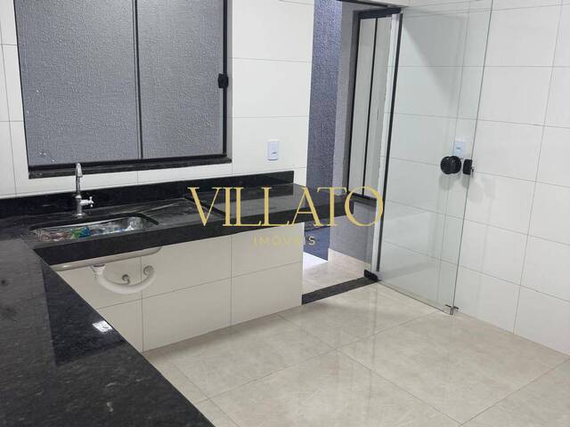 #2896 - Casa para Venda em Goiânia - GO - 3