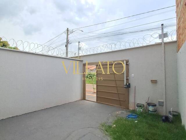 #2898 - Casa para Venda em Goiânia - GO - 2