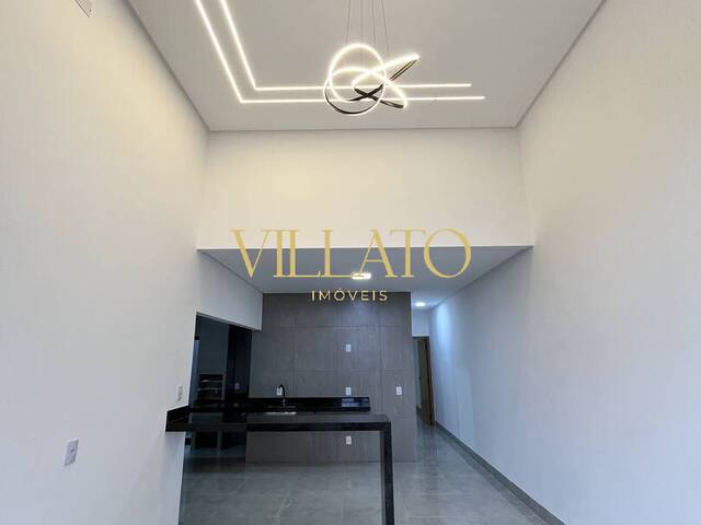 #2901 - Casa para Venda em Goiânia - GO - 1