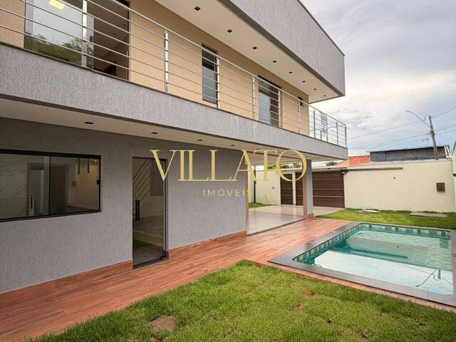 Casa para Venda em Goiânia - 3