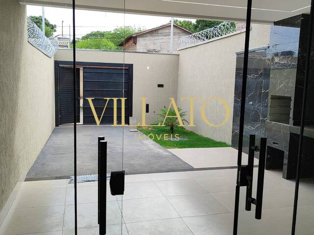 Casa para Venda em Goiânia - 3