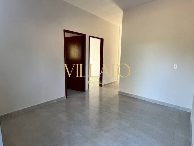 Casa para Venda em Goianira - 2