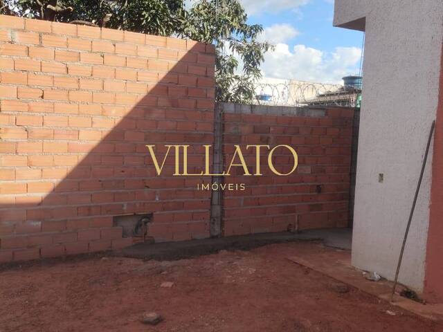 Casa para Venda em Aparecida de Goiânia - 3