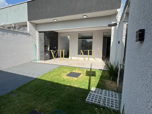 #3104 - Casa para Venda em Goiânia - GO - 2