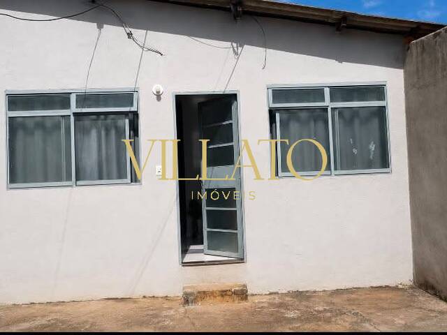 #3107 - Casa para Venda em Goiânia - GO - 1