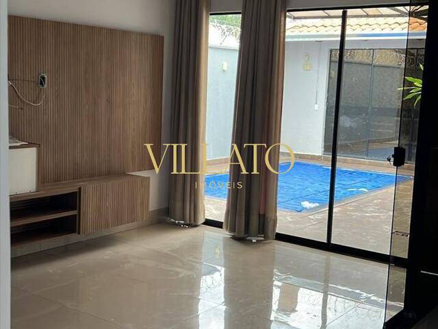 Casa para Venda em Aparecida de Goiânia - 3