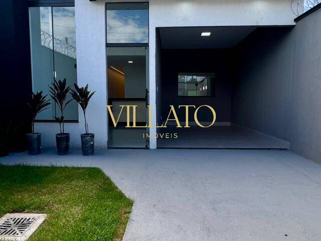 Casa para Venda em Goiânia - 3