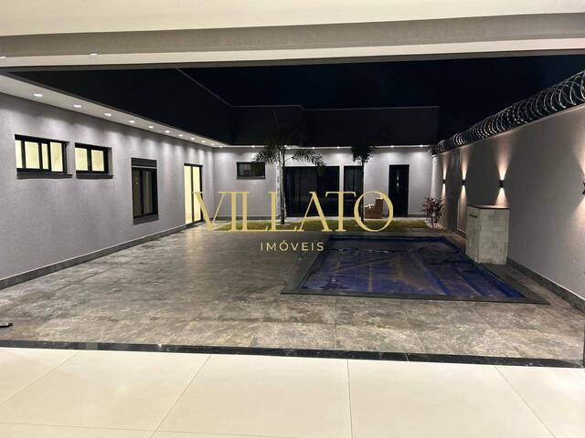Venda em Jardim Balneário Meia Ponte - Goiânia