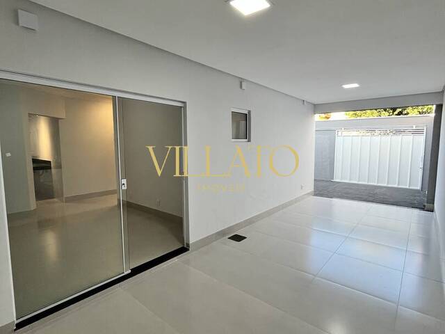 #3202 - Casa para Venda em Aparecida de Goiânia - GO - 2