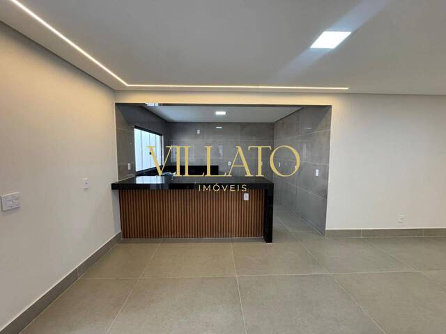 Casa para Venda em Goiânia - 4
