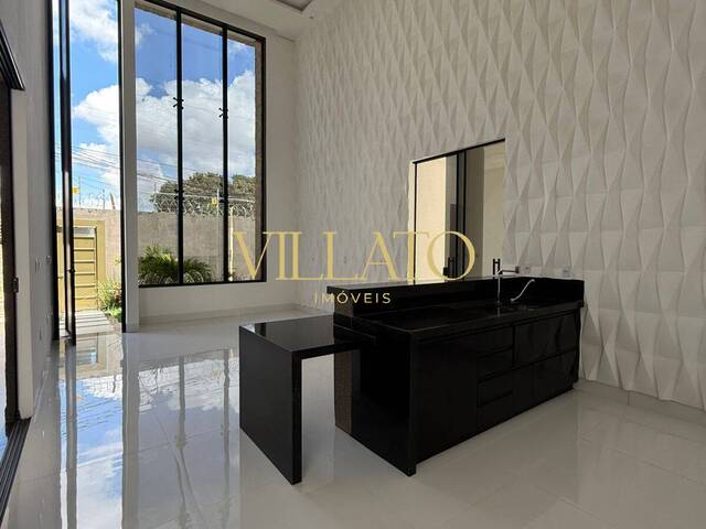 Casa para Venda em Goiânia - 2