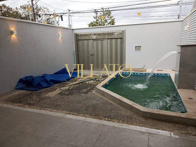 Casa para Venda em Goiânia - 3