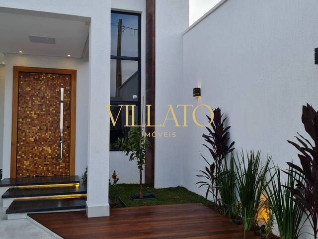 Casa para Venda em Goiânia - 3