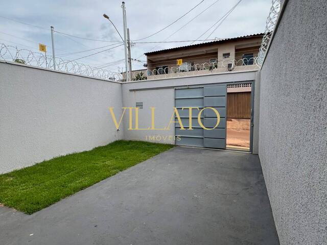 Casa para Venda em Goiânia - 3