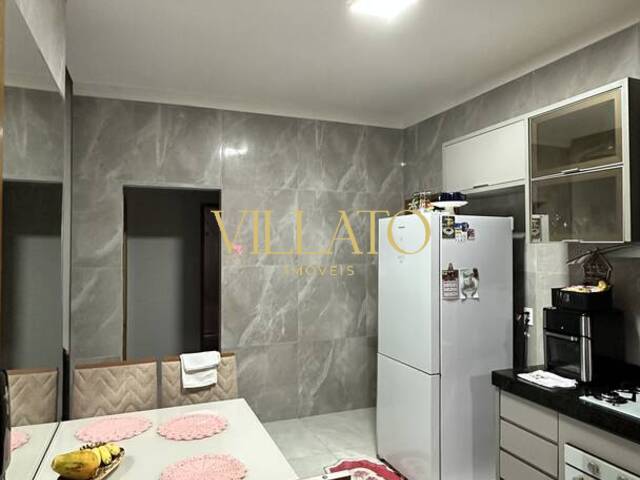 Casa para Venda em Goiânia - 5