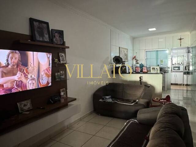 Casa para Venda em Goiânia - 4