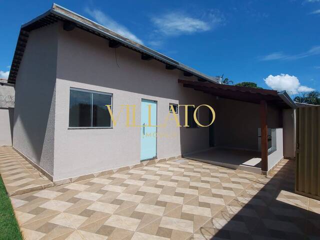 #2371 - Casa para Venda em Goiânia - GO - 3