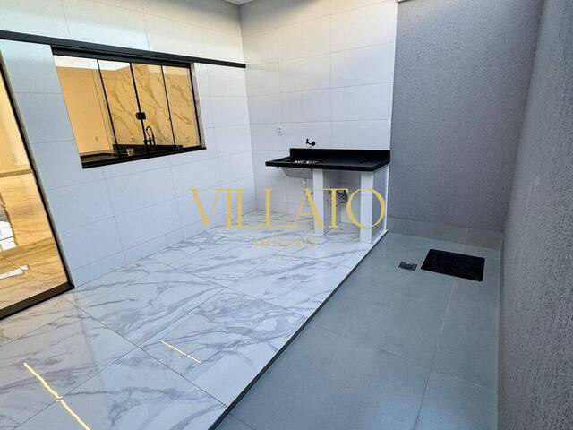 Casa para Venda em Goiânia - 4