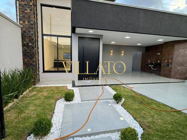 #2375 - Casa para Venda em Goiânia - GO - 2