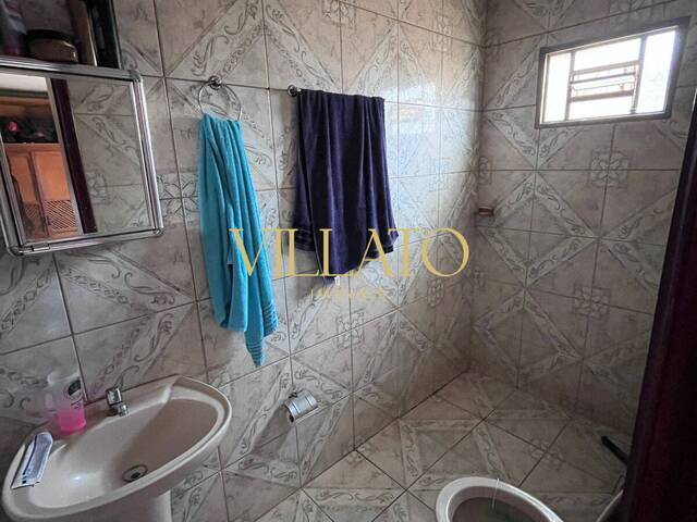 #2414 - Casa para Venda em Goiânia - GO - 3