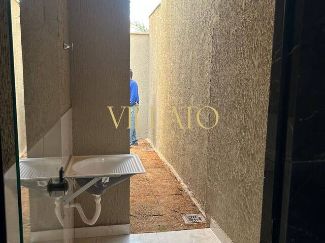 Casa para Venda em Goiânia - 5