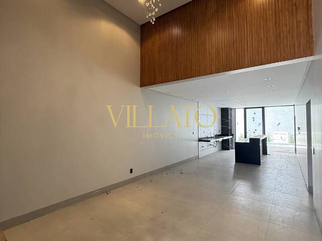 #2422 - Casa para Venda em Goiânia - GO - 3