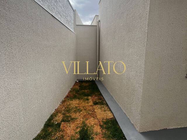 Casa para Venda em Goiânia - 3