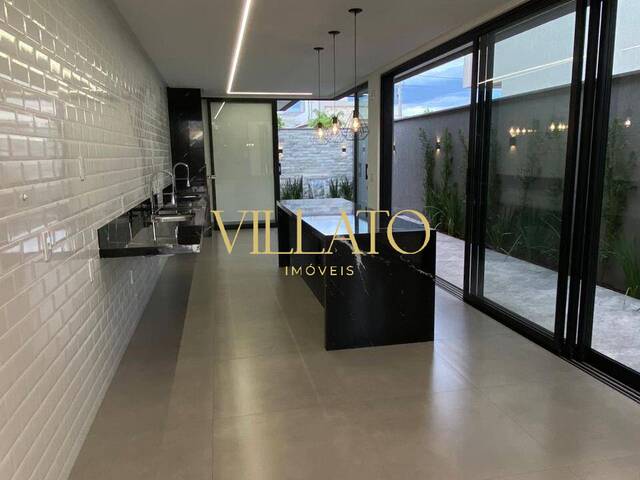 Casa para Venda em Aparecida de Goiânia - 3