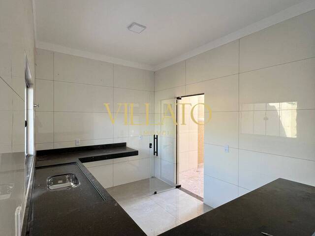 Casa para Venda em Goiânia - 4