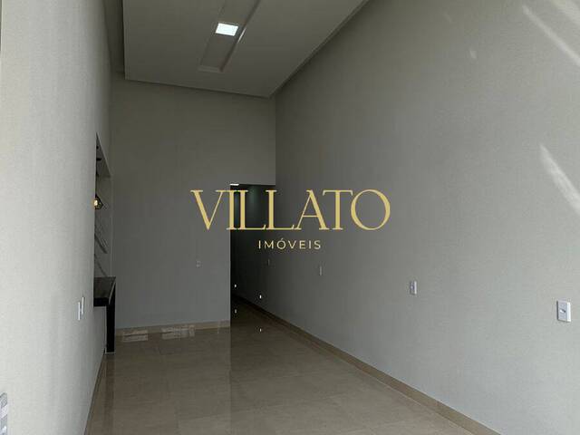 #2590 - Casa para Venda em Goiânia - GO - 3