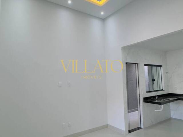 #2649 - Casa para Venda em Goiânia - GO