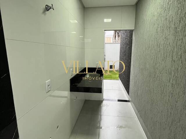 #2749 - Casa para Venda em Goiânia - GO - 2