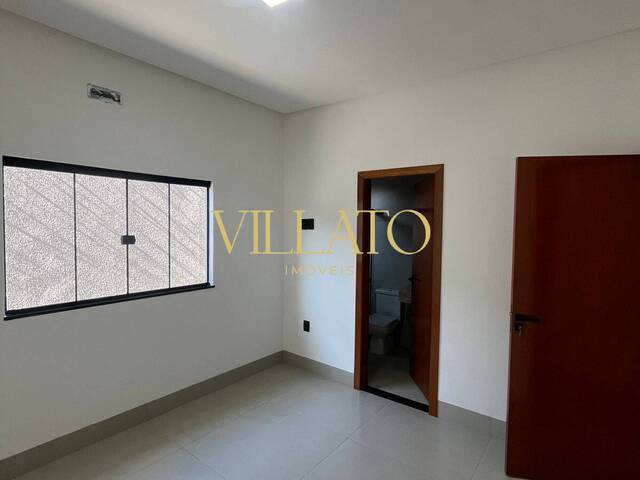 Casa para Venda em Goiânia - 4