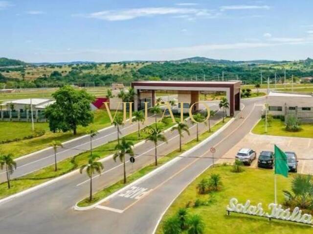 Área para Venda em Senador Canedo - 2