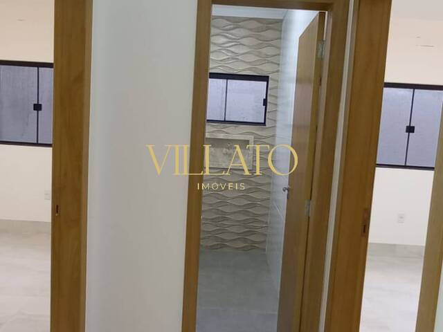 Casa para Venda em Aparecida de Goiânia - 3